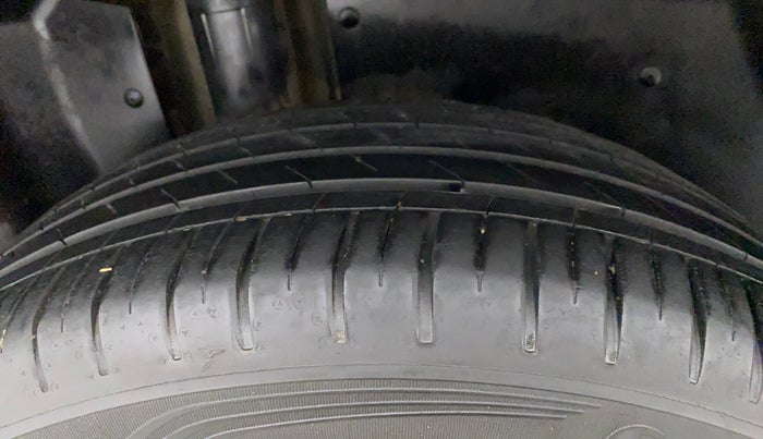 2021 MG HECTOR SHARP HYBRID 1.5 PETROL, Petrol, Manual, 31,676 km, Right Rear Tyre Tread