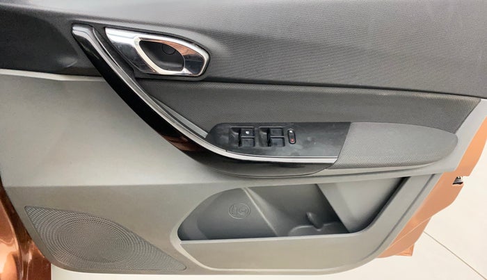 2017 Tata TIGOR XZA PETROL, Petrol, Automatic, 94,257 km, Driver Side Door Panels Control