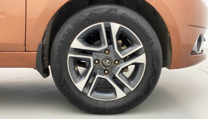 2017 Tata TIGOR XZA PETROL, Petrol, Automatic, 94,257 km, Right Front Wheel