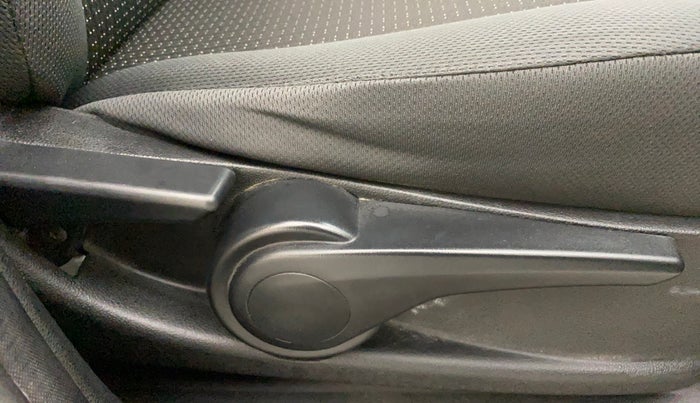 2017 Tata TIGOR XZA PETROL, Petrol, Automatic, 94,257 km, Driver Side Adjustment Panel