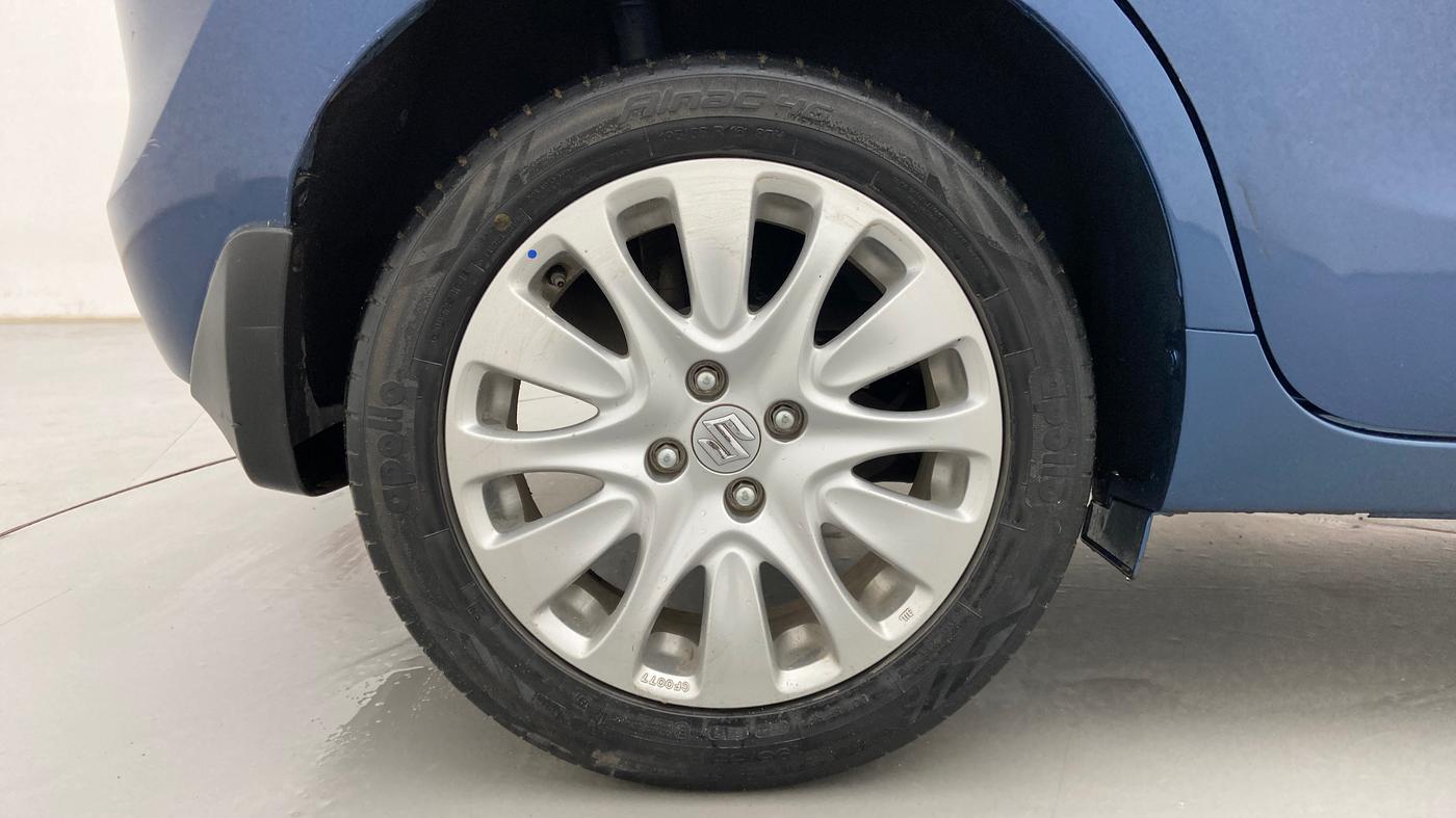 2016 Maruti Baleno ZETA DIESEL 1.3, Diesel, Manual, 66,462 km, Right Rear Wheel