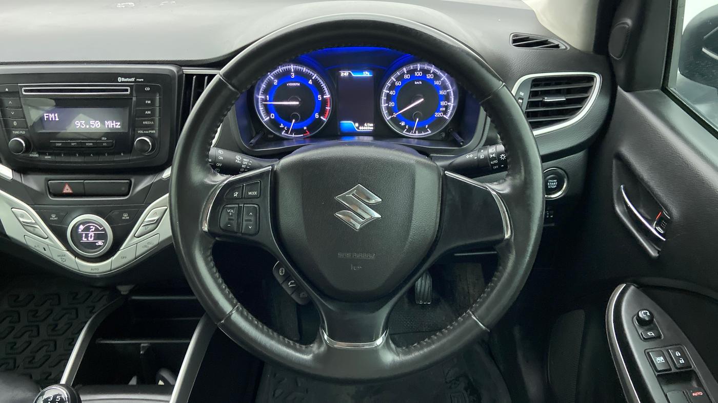 2016 Maruti Baleno ZETA DIESEL 1.3, Diesel, Manual, 66,462 km, Steering Wheel Close Up