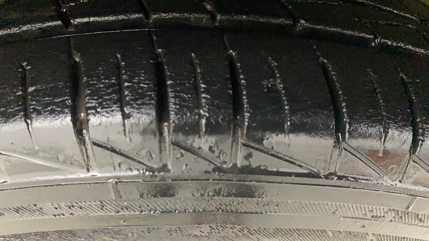 2019 Maruti Alto LXI O, Petrol, Manual, 14,377 km, Right Front Tyre Tread