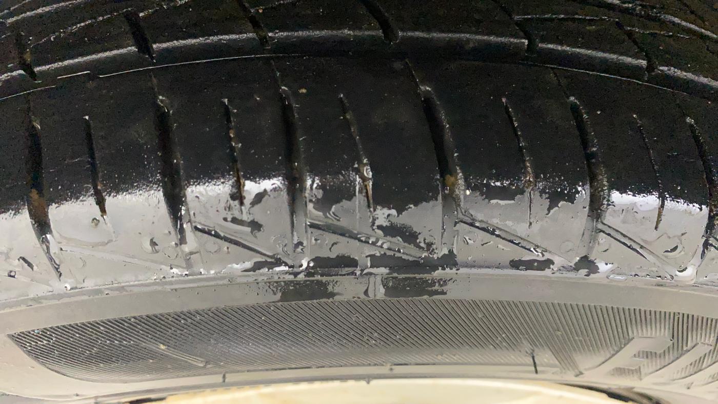 2019 Maruti Alto LXI O, Petrol, Manual, 14,377 km, Right Rear Tyre Tread