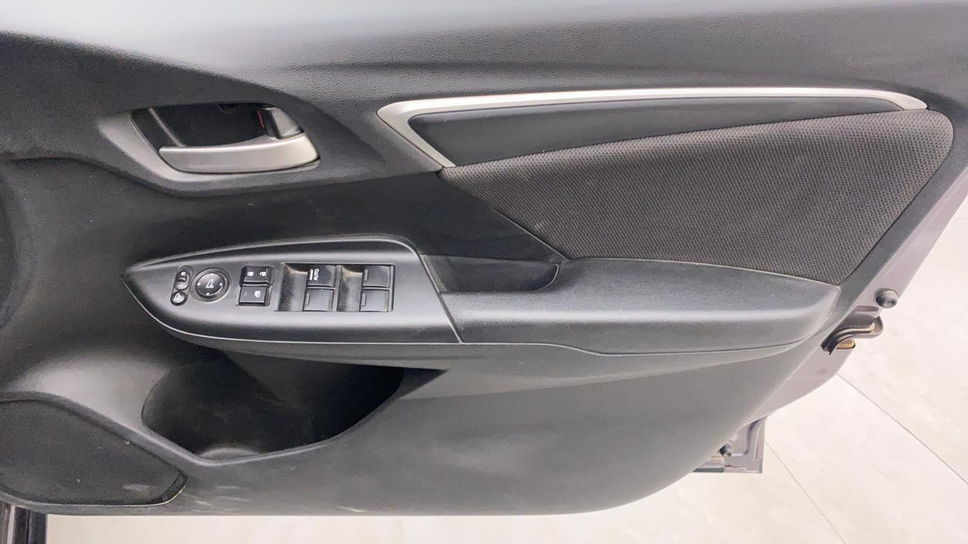 2021 Honda WR-V 1.2L I-VTEC VX MT, Petrol, Manual, 8,125 km, Driver Side Door Panels Control