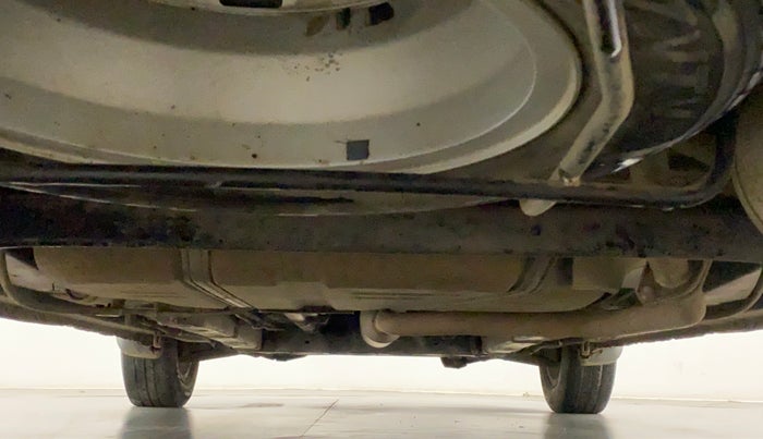 2012 Maruti Ertiga ZXI, CNG, Manual, 1,13,716 km, Rear Underbody