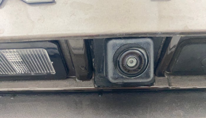 2022 Renault TRIBER RXZ AMT, Petrol, Automatic, 26,341 km, Parking Camera