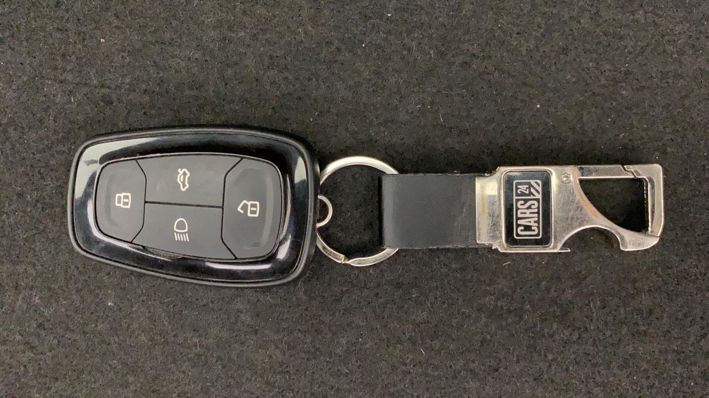2021 Tata NEXON XZ PLUS PETROL SUNROOF, Petrol, Manual, 50,554 km, Key Close Up