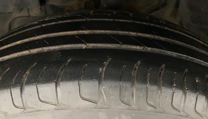 2021 Tata NEXON XZ PLUS PETROL SUNROOF, Petrol, Manual, 50,554 km, Left Front Tyre Tread