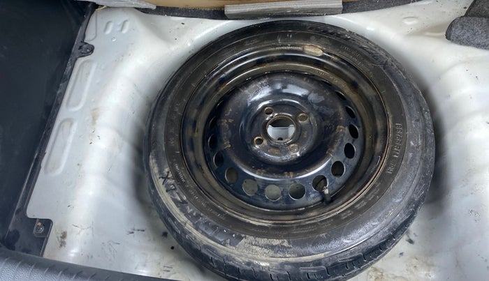 2016 Hyundai Grand i10 SPORTZ 1.1 CRDI, Diesel, Manual, 1,06,501 km, Spare Tyre