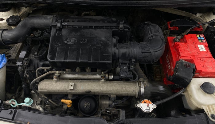 2016 Hyundai Grand i10 SPORTZ 1.1 CRDI, Diesel, Manual, 1,06,501 km, Engine View