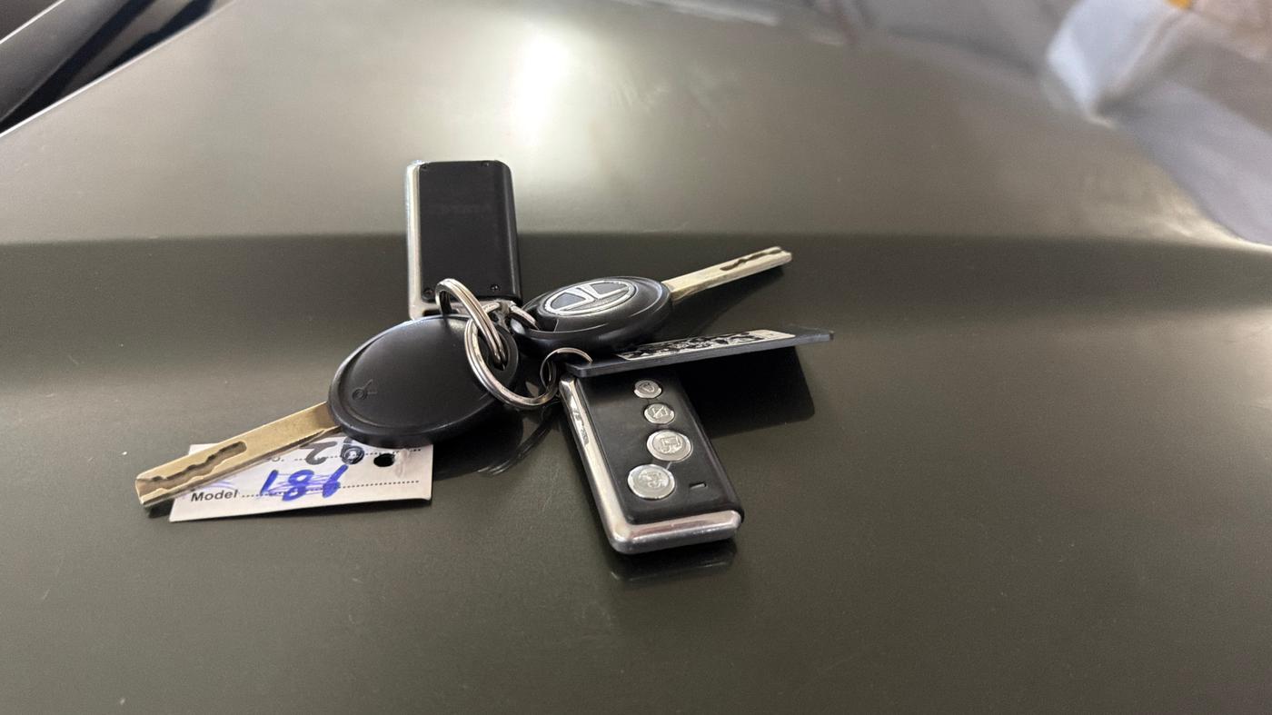 2021 Tata NEXON XE PETROL, Petrol, Manual, 97,080 km, Key Close Up