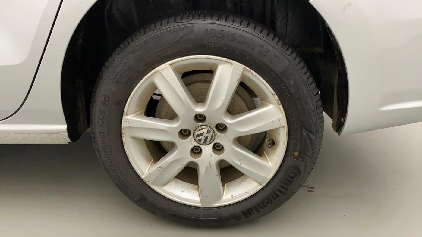 2012 Volkswagen Vento HIGHLINE 1.6 MPI, Petrol, Manual, 63,550 km, Left Rear Wheel