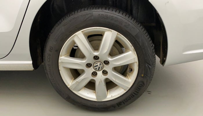2012 Volkswagen Vento HIGHLINE 1.6 MPI, Petrol, Manual, 63,550 km, Left Rear Wheel