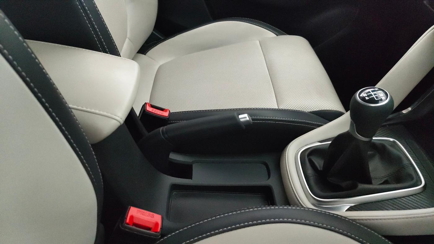 2022 MG ASTOR SMART EX 1.5 MT, Petrol, Manual, 26,841 km, Gear Lever