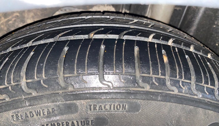 2021 Ford FREESTYLE TITANIUM PLUS 1.5 DIESEL, Diesel, Manual, 85,909 km, Left Rear Tyre Tread