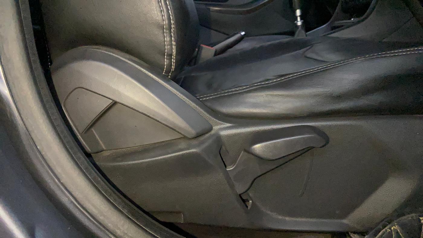 2021 Ford FREESTYLE TITANIUM PLUS 1.5 DIESEL, Diesel, Manual, 85,934 km, Driver Side Adjustment Panel