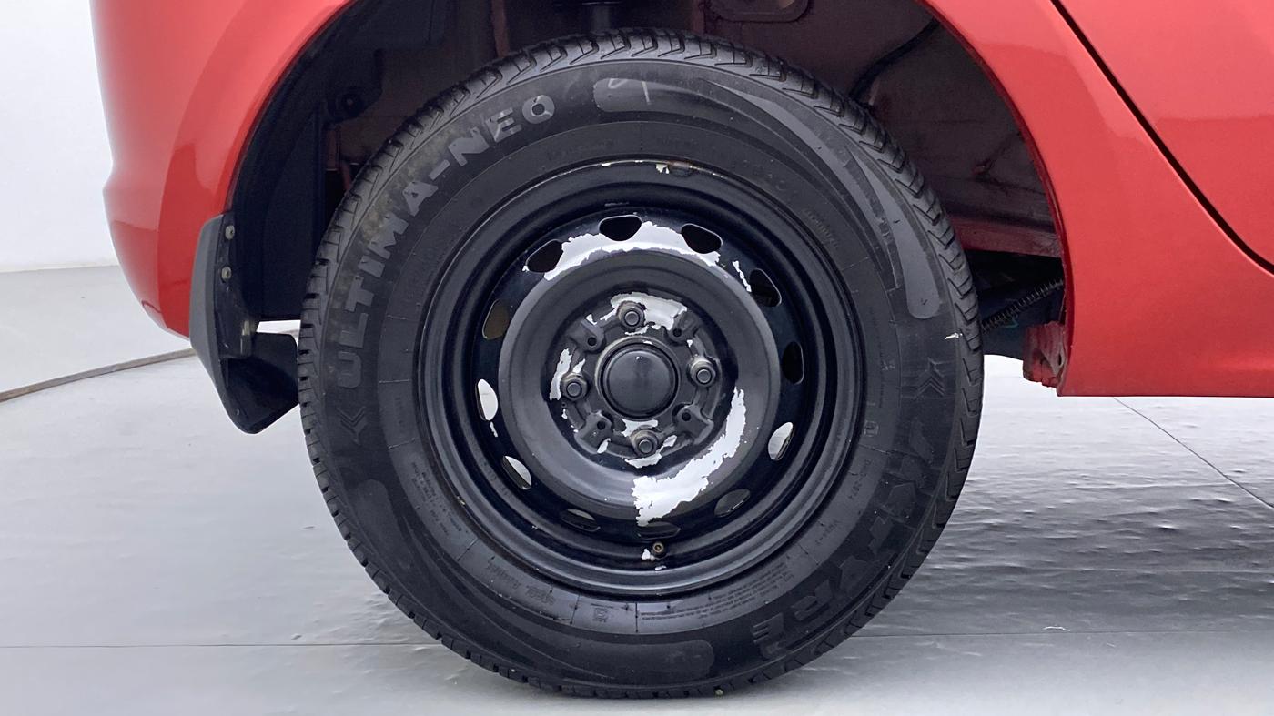 2019 Tata Tiago XE 1.2 REVOTRON, Petrol, Manual, 7,114 km, Right Rear Wheel