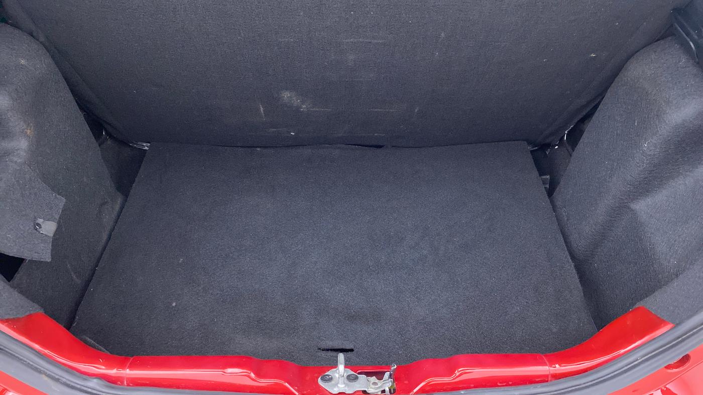 2019 Tata Tiago XE 1.2 REVOTRON, Petrol, Manual, 7,114 km, Boot Inside