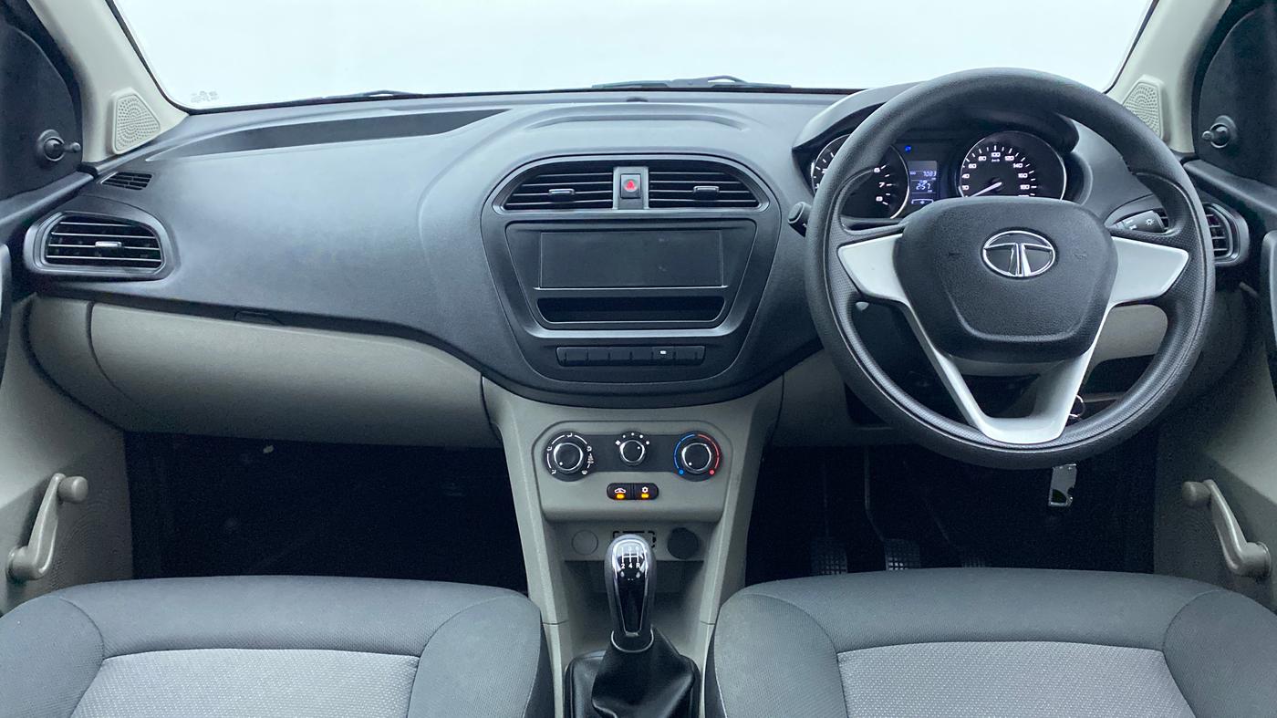 2019 Tata Tiago XE 1.2 REVOTRON, Petrol, Manual, 7,114 km, Dashboard