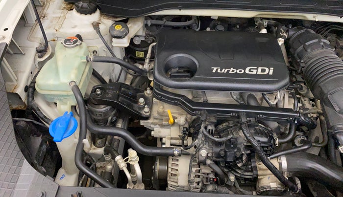 2020 Hyundai VENUE SX 1.0 TURBO, Petrol, Manual, 26,532 km, Engine View - Right