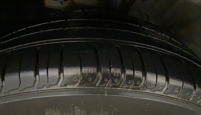 2020 Hyundai VENUE SX 1.0 TURBO, Petrol, Manual, 26,532 km, Left Front Tyre Tread