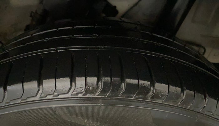 2020 Hyundai VENUE SX 1.0 TURBO, Petrol, Manual, 26,532 km, Left Rear Tyre Tread