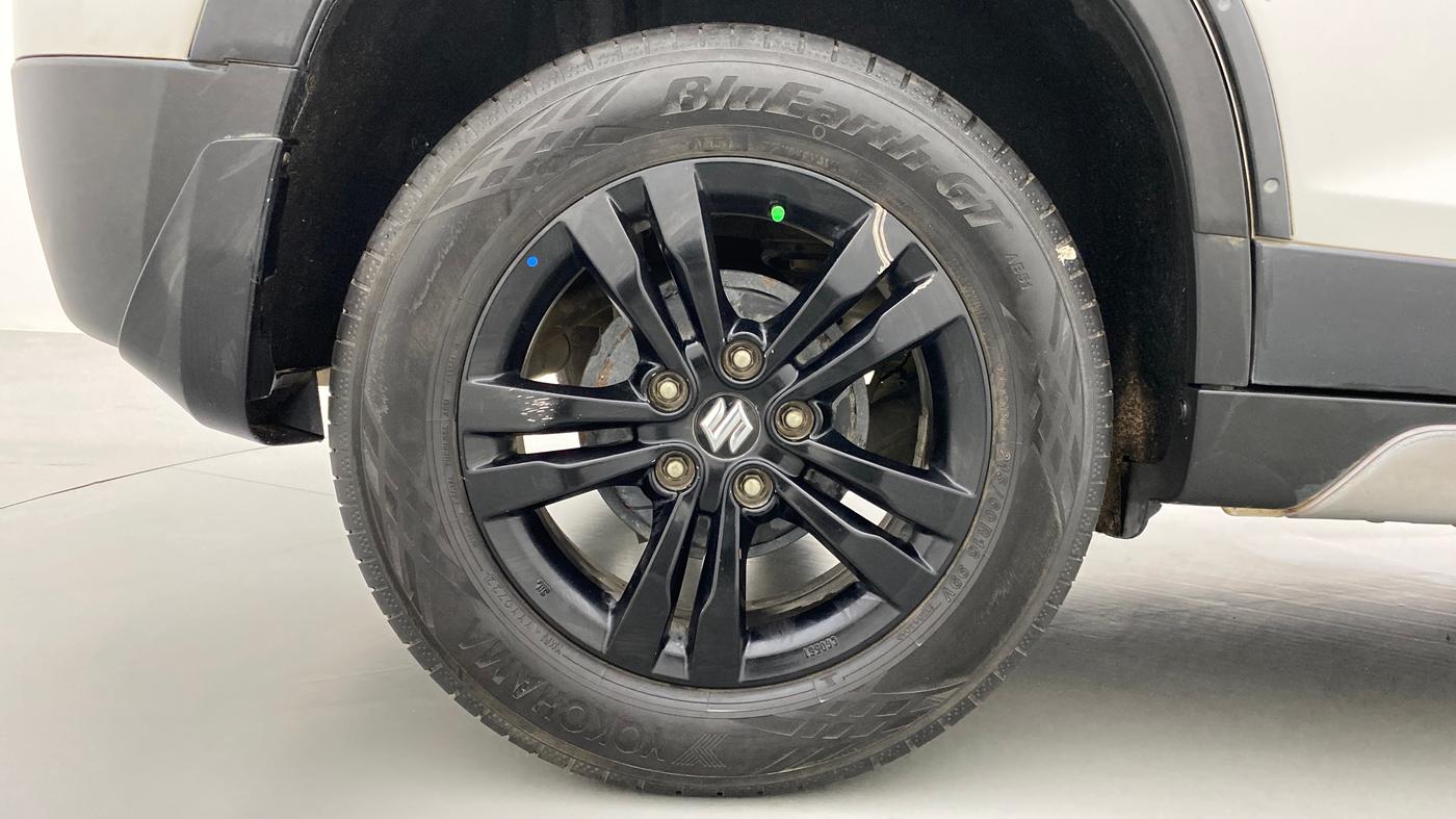 2019 Maruti Vitara Brezza ZDI AMT, Diesel, Automatic, 94,202 km, Right Rear Wheel