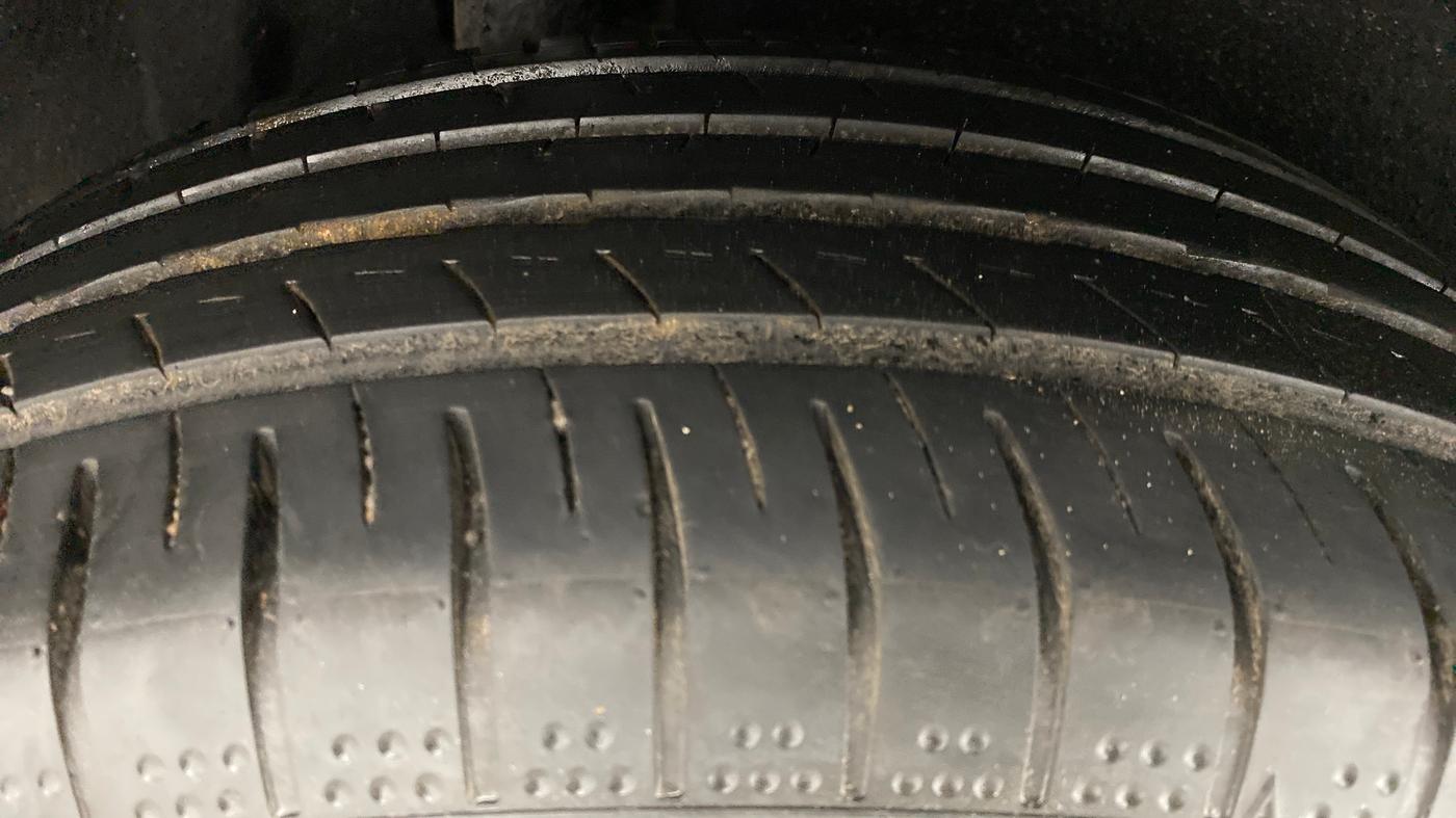 2019 Maruti Vitara Brezza ZDI AMT, Diesel, Automatic, 94,202 km, Left Rear Tyre Tread
