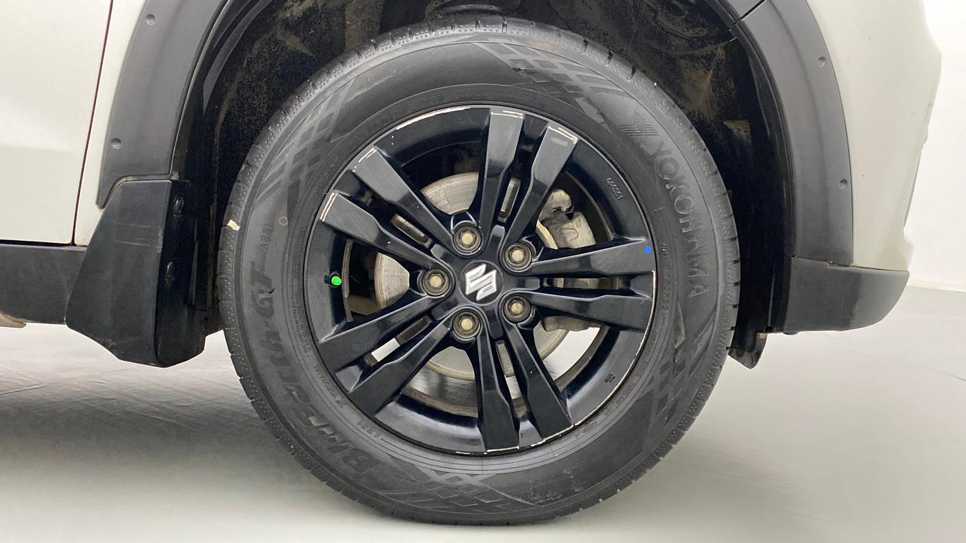 2019 Maruti Vitara Brezza ZDI AMT, Diesel, Automatic, 94,202 km, Right Front Wheel