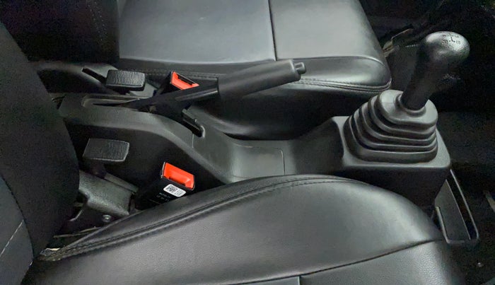 2023 Maruti Eeco 5 STR AC, Petrol, Manual, 11,798 km, Gear Lever