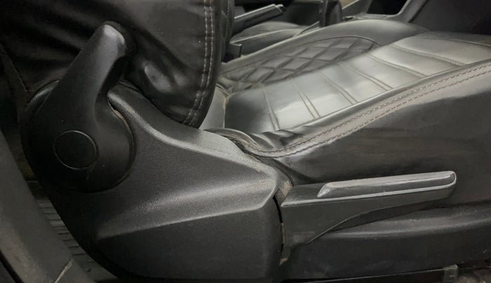 2022 Volkswagen VIRTUS COMFORTLINE TSI 1.0 MT, Petrol, Manual, 47,306 km, Driver Side Adjustment Panel