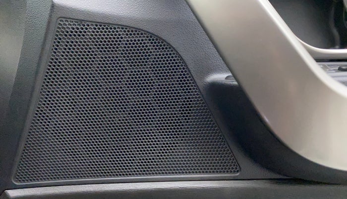 2019 Mahindra XUV500 W11 (O) AT, Diesel, Automatic, 29,100 km, Speaker