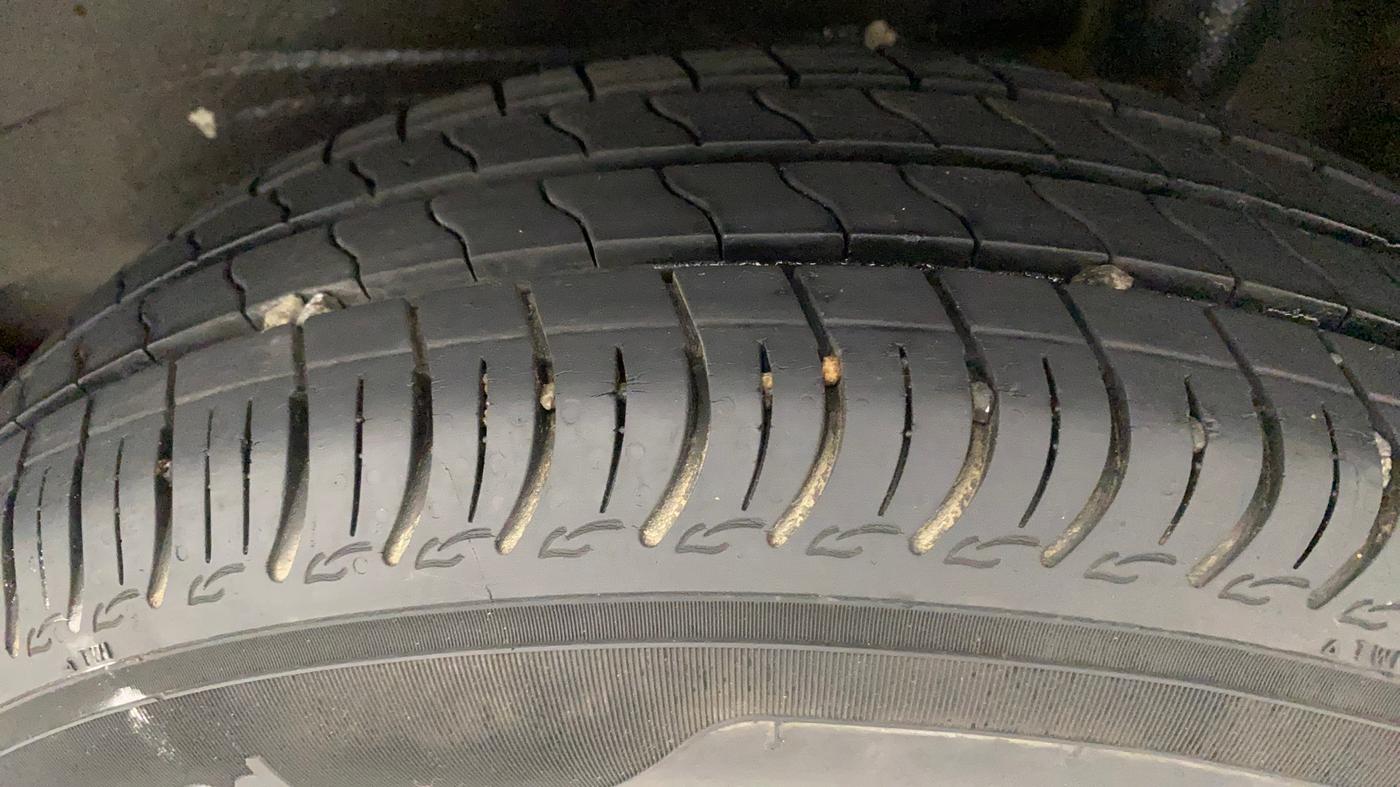 2021 Maruti S PRESSO VXI PLUS AMT, Petrol, Automatic, 18,880 km, Left Rear Tyre Tread