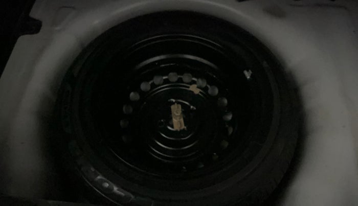 2023 Hyundai NEW I20 SPORTZ 1.2 MT, Petrol, Manual, 26,072 km, Spare Tyre