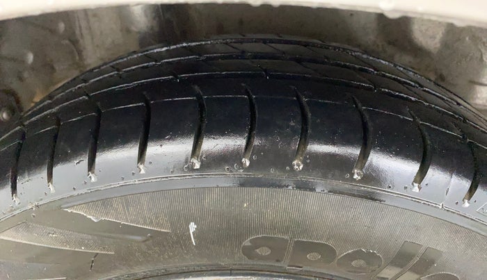 2017 Honda Amaze 1.2L I-VTEC S, Petrol, Manual, 60,920 km, Right Rear Tyre Tread