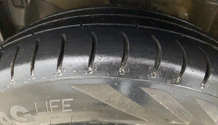 2017 Honda Amaze 1.2L I-VTEC S, Petrol, Manual, 60,920 km, Left Front Tyre Tread