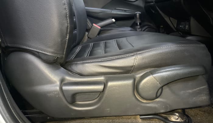 2019 Honda WR-V 1.2L I-VTEC VX MT, Petrol, Manual, 49,329 km, Driver Side Adjustment Panel