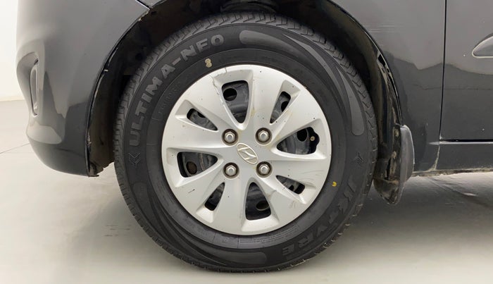 2010 Hyundai i10 MAGNA 1.2, Petrol, Manual, 1,12,101 km, Left Front Wheel