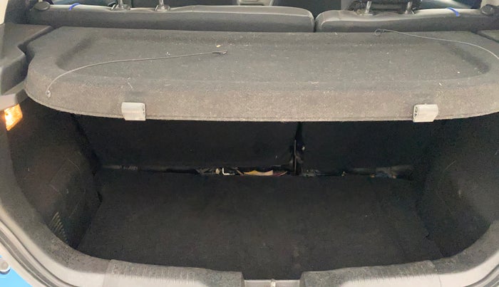 2017 Maruti IGNIS ZETA 1.2 AMT, Petrol, Automatic, 55,285 km, Boot Inside