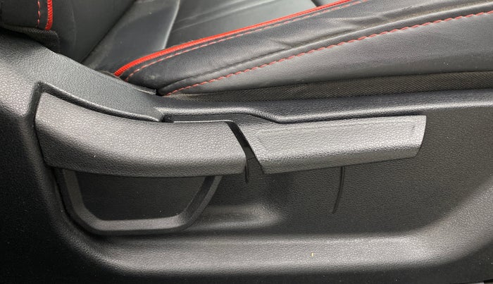 2024 Hyundai NEW I20 N LINE N8 1.0 TURBO DCT, Petrol, Automatic, 84,725 km, Driver Side Adjustment Panel