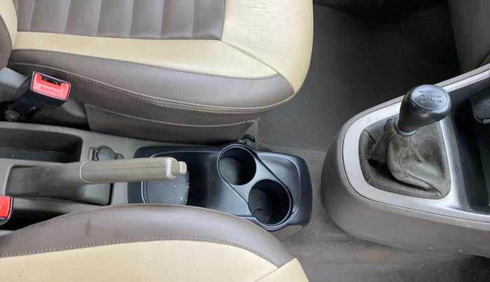 2013 Hyundai i10 MAGNA 1.2, Petrol, Manual, 55,415 km, Gear Lever