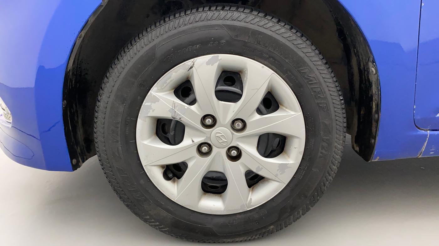 2014 Hyundai Elite i20 SPORTZ 1.2, CNG, Manual, 97,917 km, Left Front Wheel