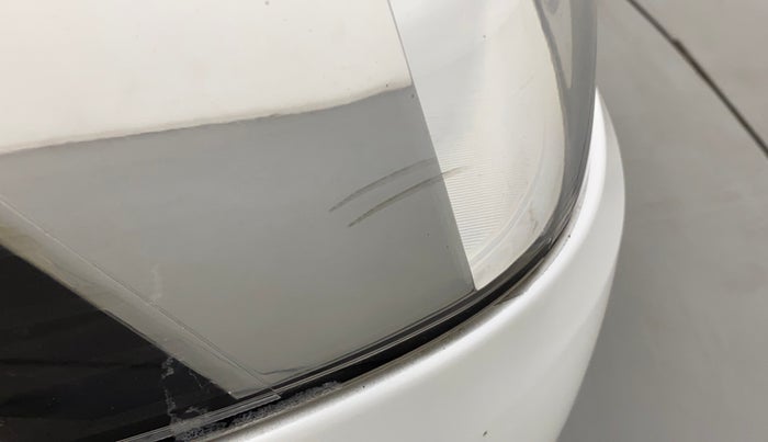2013 Maruti Wagon R 1.0 VXI, Petrol, Manual, 30,418 km, Right headlight - Minor scratches