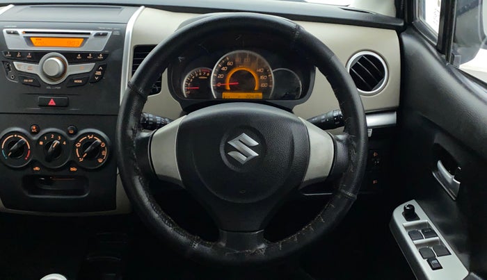 2013 Maruti Wagon R 1.0 VXI, Petrol, Manual, 30,418 km, Steering Wheel Close Up