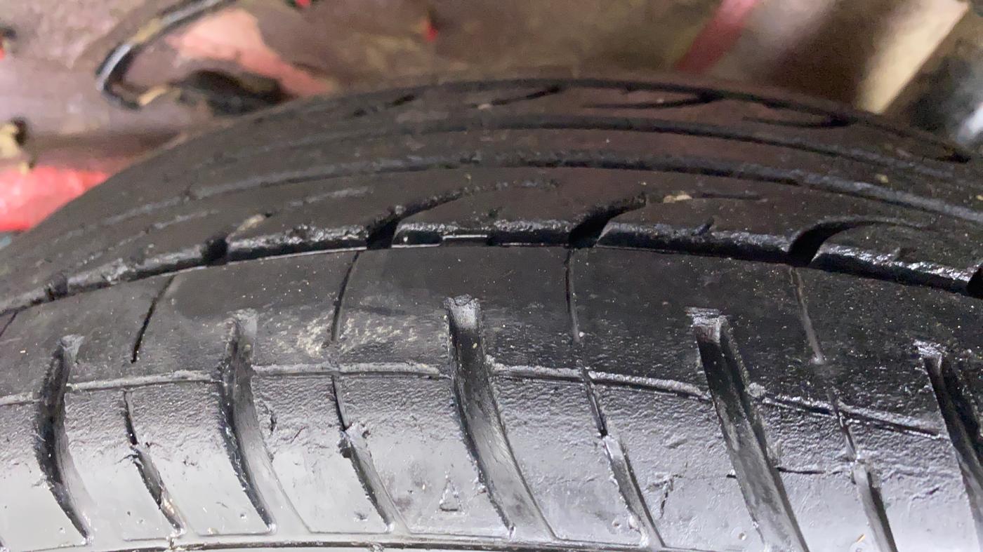 2019 Tata Tiago XZ+ 1.2 Revotron, Petrol, Manual, 42,128 km, Left Rear Tyre Tread