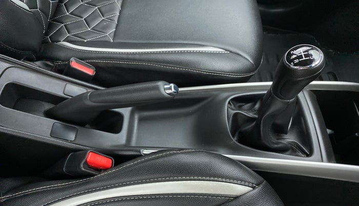 2018 Maruti Baleno DELTA 1.2 K12, Petrol, Manual, 21,772 km, Gear Lever