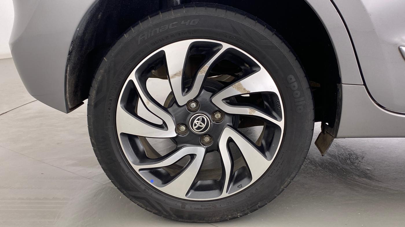 2021 Toyota Glanza V MT PETROL, Petrol, Manual, 86,012 km, Right Rear Wheel