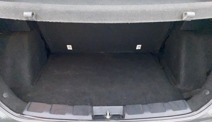 2021 Tata NEXON XM SUNROOF PETROL, Petrol, Manual, 18,528 km, Boot Inside