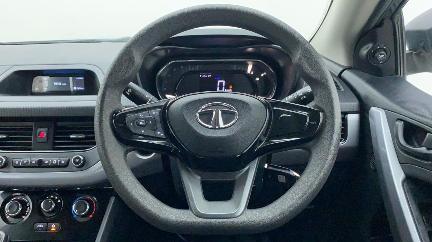 2021 Tata NEXON XM SUNROOF PETROL, Petrol, Manual, 18,528 km, Steering Wheel Close Up